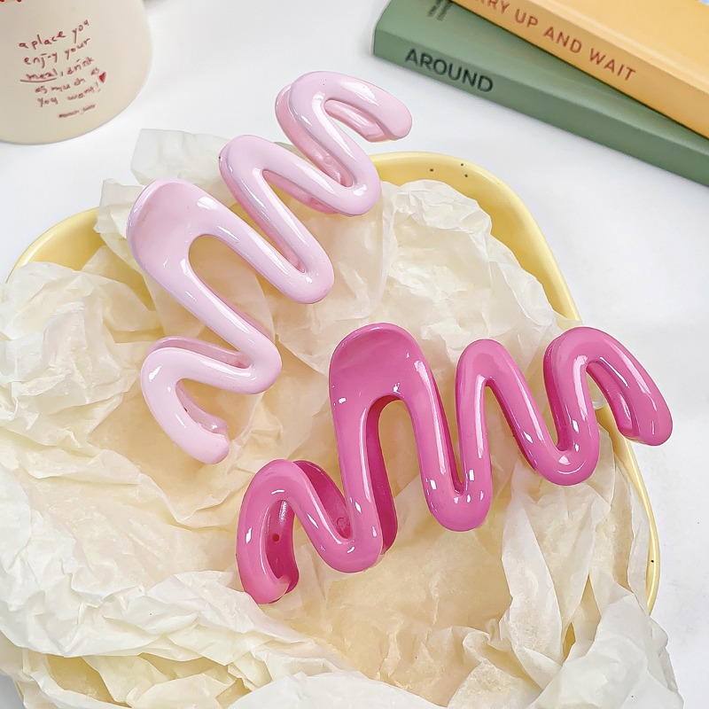 クリームドーパミン波状大型サメヘアクリップ鮮やかなマルチカラ - Hair Care Lotion のレビューと価格